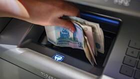 Как исчисляются налоги с заработной платы в Цвет Диванов